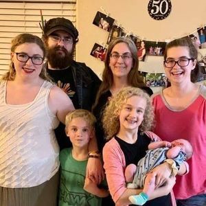 Meet your Posher, Ileah